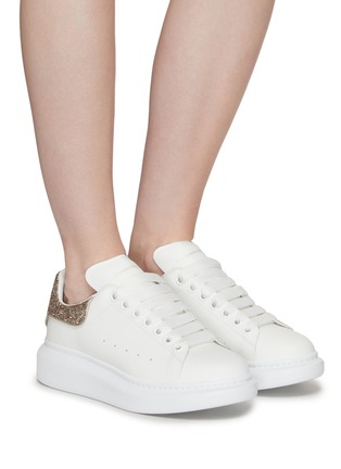 Figure View - Click To Enlarge - ALEXANDER MCQUEEN - ‘LARRY’ OVERSIZE LOW TOP LACE UP SNEAKERS
