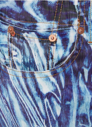  - DOUBLET - Mirage Printed Warped Denim Pants