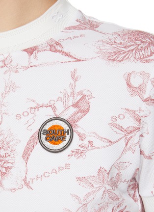  - SOUTHCAPE - Floral Print Mock Neck T-Shirt