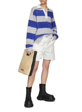 Figure View - Click To Enlarge - SACAI - Belted Protruding Pocket Cargo Shorts