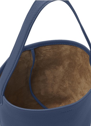 Detail View - Click To Enlarge - THE ROW - Small 'Park' Grained Leather Tote Bag