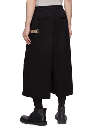 Back View - Click To Enlarge - RE: BY MAISON SANS TITRE - Contrast Strap Cotton Layered Cropped Sweatpants