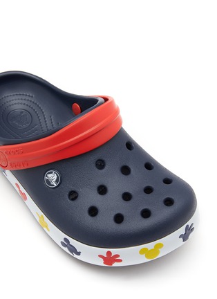 Detail View - Click To Enlarge - CROCS KIDS - Mickey Lights’ Kids Clog Sandals