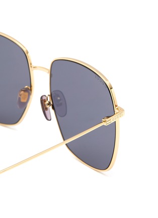 Detail View - Click To Enlarge - GUCCI - Discoball Charm Metal Frame Grey Lens Sunglasses
