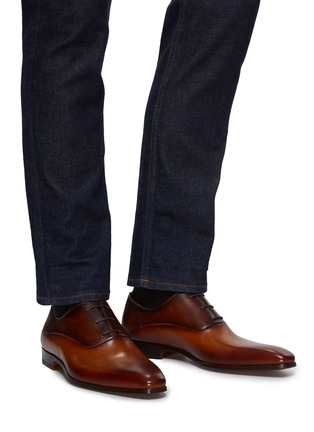 Figure View - Click To Enlarge - MAGNANNI - ‘Canalete’ Burnished Leather Plain Toe Oxford Shoes