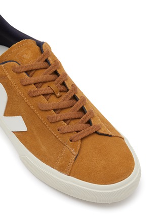 Detail View - Click To Enlarge - VEJA - ‘Campo’ Low Top Suede Sneakers