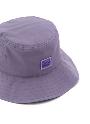 Detail View - Click To Enlarge - ACNE STUDIOS - Textured Face Logo Heat Sensitive Bucket Hat