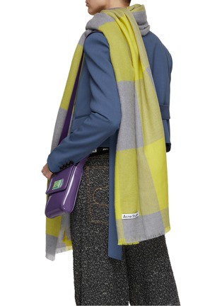 Figure View - Click To Enlarge - ACNE STUDIOS - Chequered Wool Fringed Scarf