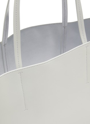 Detail View - Click To Enlarge - EQUIL - Medium ‘New York’ Reversible Bicolour Leather Tote Bag