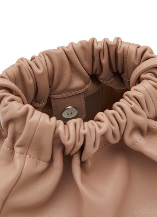 Detail View - Click To Enlarge - JIL SANDER - ‘Scrunch’ Leather Crossbody Bag