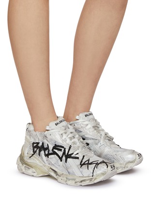 Figure View - Click To Enlarge - BALENCIAGA - ‘Runner’ Graffiti Logo Print Low Top Sneakers