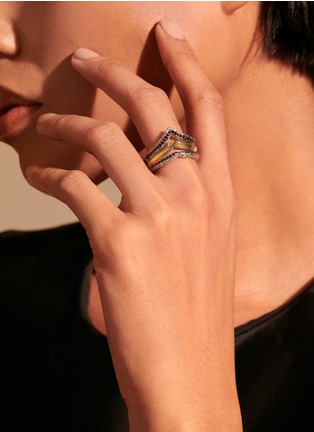 Detail View - Click To Enlarge - JOHN HARDY - ‘CLASSIC CHAIN’ 18K GOLD STERLING SILVER TREATED BLACK SAPPHIRE SPINEL TIGA RING