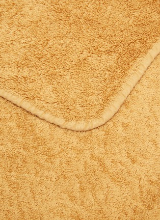 Detail View - Click To Enlarge - ABYSS - Super Pile Guest Towel — Gold