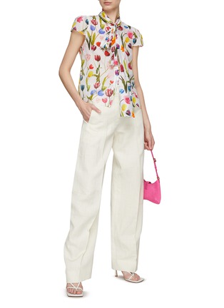 Figure View - Click To Enlarge - ALICE & OLIVIA - ‘Julius’ Front Tie Button Up Tunic Top