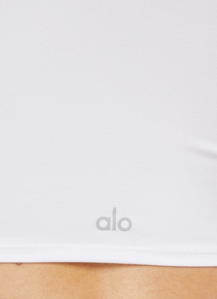  - ALO YOGA - Alosoft Crop Finesse Short Sleeve Tee