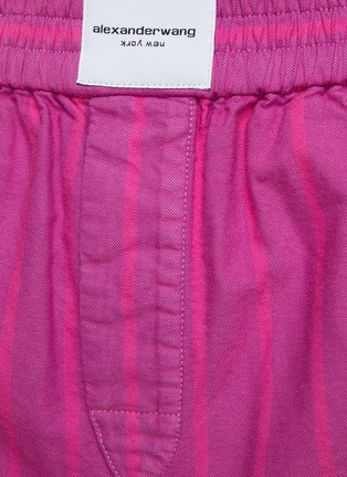  - T BY ALEXANDER WANG - Raw Hem Striped Boxer Shorts