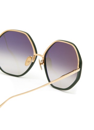 Detail View - Click To Enlarge - LINDA FARROW - ‘Alona’ Acetate Frame Gradient Grey Lens Hexagonal Sunglasses