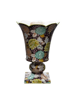  - WAH TUNG CERAMIC ARTS - Floral Scalloped Edge Vase
