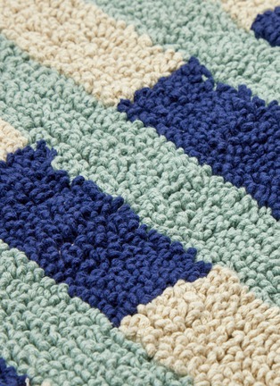 Detail View - Click To Enlarge - THE CONRAN SHOP - Abstract' Stripes Bath Mat