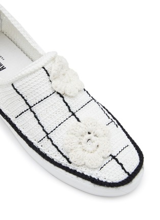 Detail View - Click To Enlarge - AMROSE - Flower Embellished Knit Slip On Sneakers