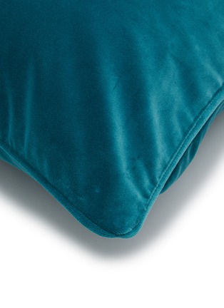 Detail View - Click To Enlarge - YVES DELORME - x Iosis Divan Cushion Cover — Paon