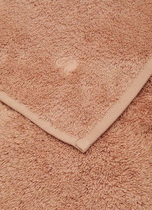 Detail View - Click To Enlarge - YVES DELORME - Etoile Bath Sheet — Sienna