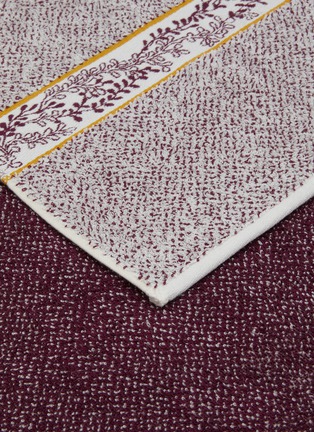 Detail View - Click To Enlarge - YVES DELORME - Fugues Bath Towel