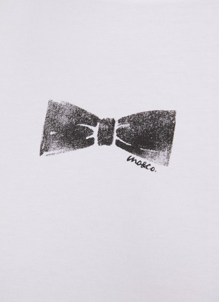  - MO&CO. - Bow Print T-Shirt