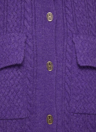  - EENK - Oversized Cable Knit Cardigan