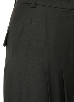  - EENK - Pleated Wide Leg Pants