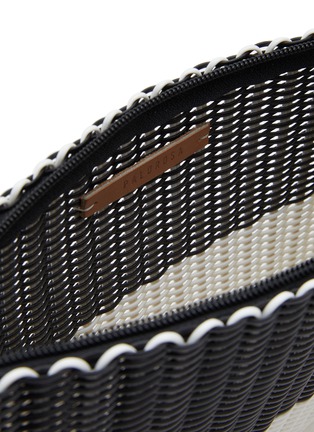Detail View - Click To Enlarge - PALOROSA - Large Bicoloured Woven Clutch