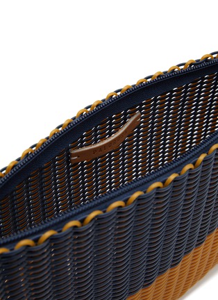 Detail View - Click To Enlarge - PALOROSA - Large Bicoloured Woven Clutch
