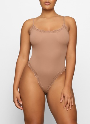 SKIMS, Fits Everybody Corded Lace Cami Bodysuit, LIGHT BROWN, Women