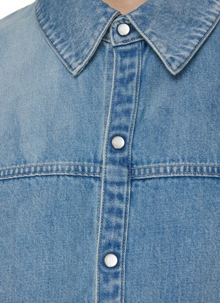  - KURO - Cropped Denim Shirt
