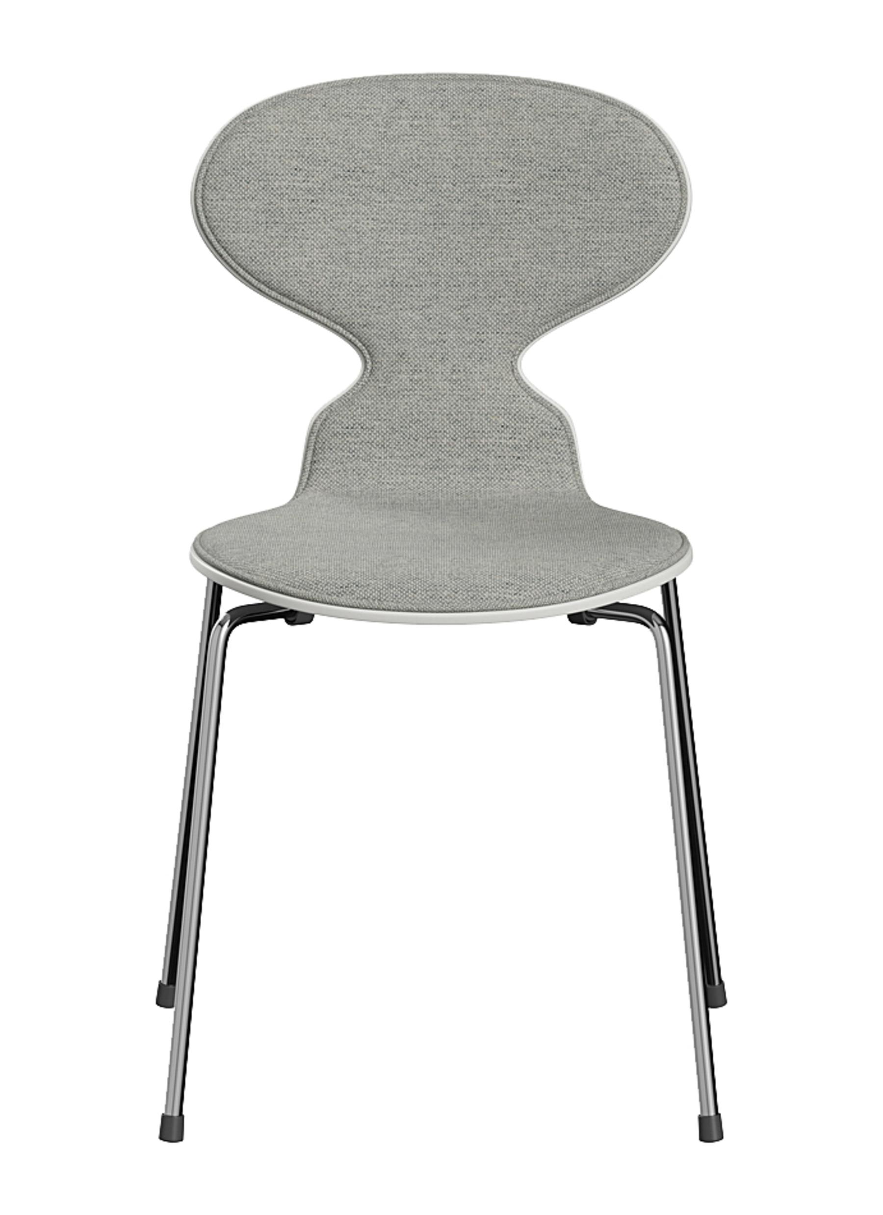 Fritz Hansen Ant Chair - Colored Ash