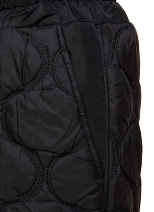  - TOGA VIRILIS - Elasticated Waist Quilted Shorts