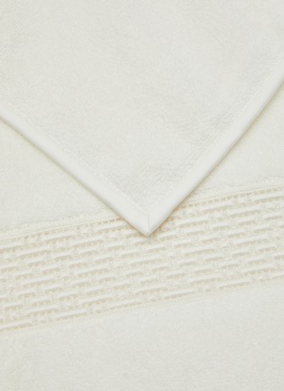 Detail View - Click To Enlarge - FRETTE - Affinity Lace Hand Towel — Milk