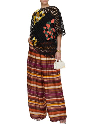 Figure View - Click To Enlarge - STUDIO 133 BIYAN - Lace Embroidery Boxy Top