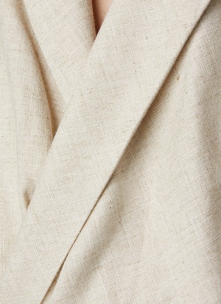  - JACQUEMUS - Sharp Cut Notched Lapel Cropped Blazer
