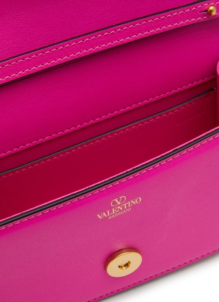 Detail View - Click To Enlarge - VALENTINO GARAVANI - Small Locò Leather Shoulder Bag