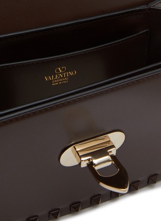 Detail View - Click To Enlarge - VALENTINO GARAVANI - Small Rockstud Leather Shoulder Bag
