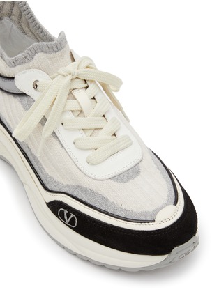 Detail View - Click To Enlarge - VALENTINO GARAVANI - Ready Go Sneakers