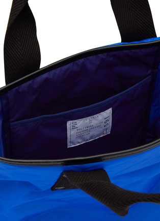 Detail View - Click To Enlarge - SACAI - Medium Skytex Tote Bag
