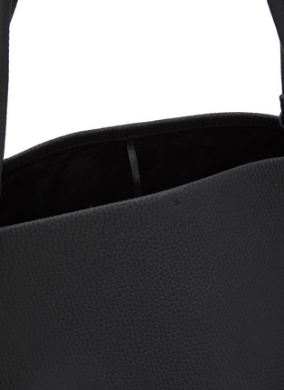 Detail View - Click To Enlarge - THE ROW - Park Grained Leather Tote Bag