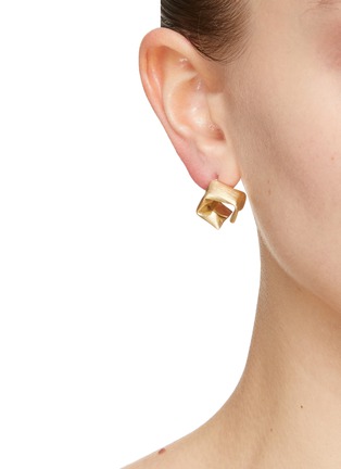 Figure View - Click To Enlarge - COMPLETEDWORKS - Asymmetric 14K Gold Plated Stud Earrings