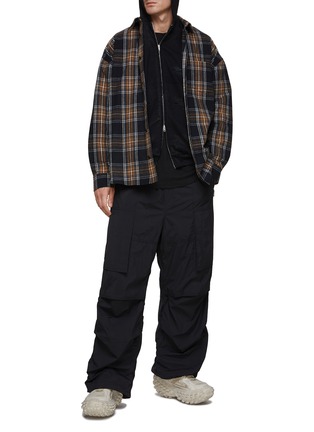 Figure View - Click To Enlarge - JUUN.J - Chequered Oversized Shirt