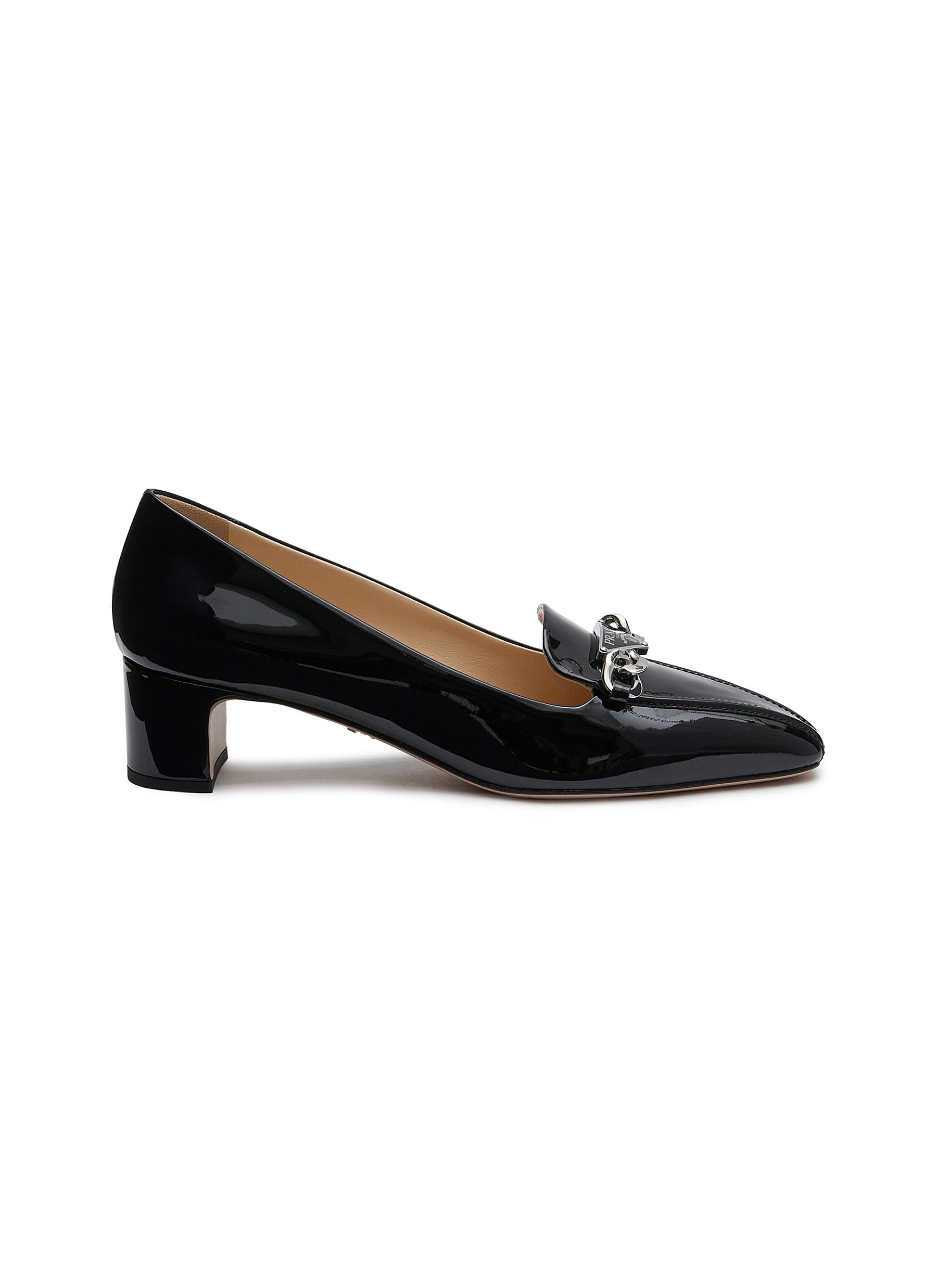 Prada patent clearance leather pumps