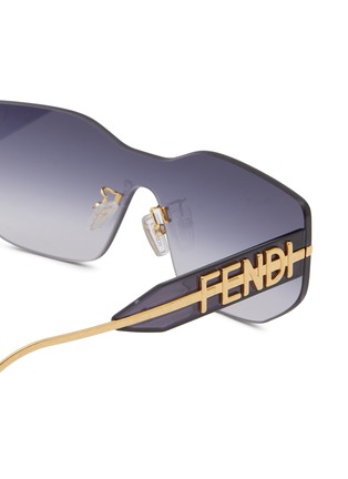Fendi sunglasses hi-res stock photography and images - Alamy