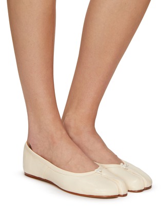 Figure View - Click To Enlarge - MAISON MARGIELA - Tabi Leather Ballerina Flats