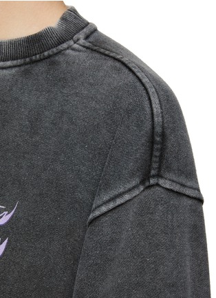  - WE11DONE - Graphic Print Washed Sweatshirt